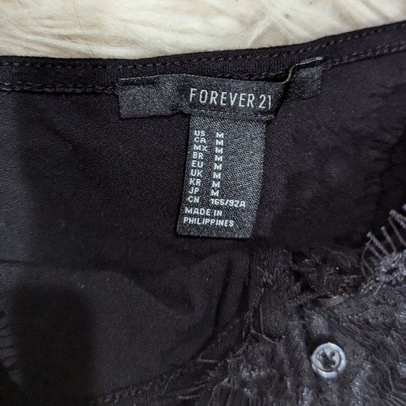 Forever 21 crop - Picture 3 of 4